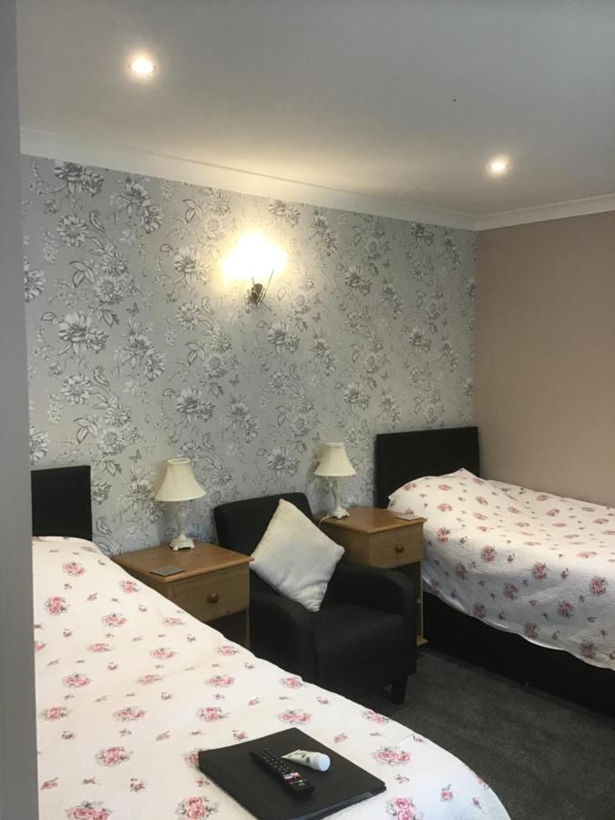 The New Inn Motel York Bagian luar foto