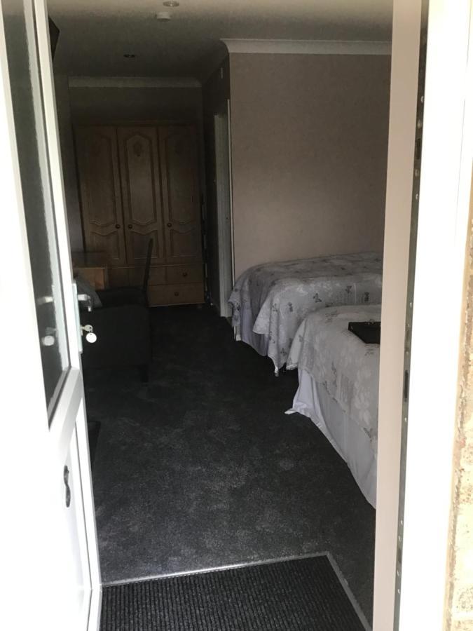 The New Inn Motel York Bagian luar foto