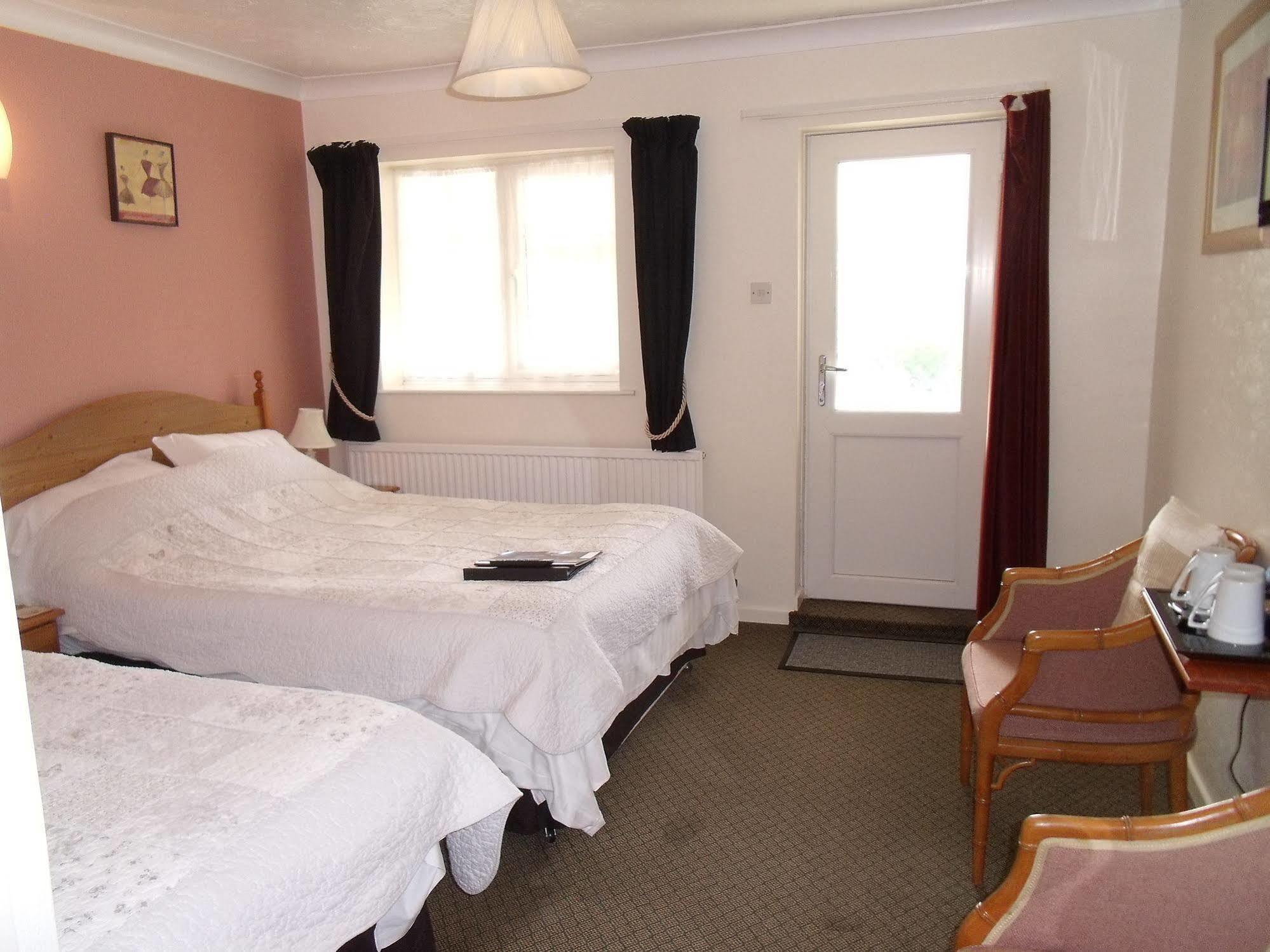 The New Inn Motel York Bagian luar foto