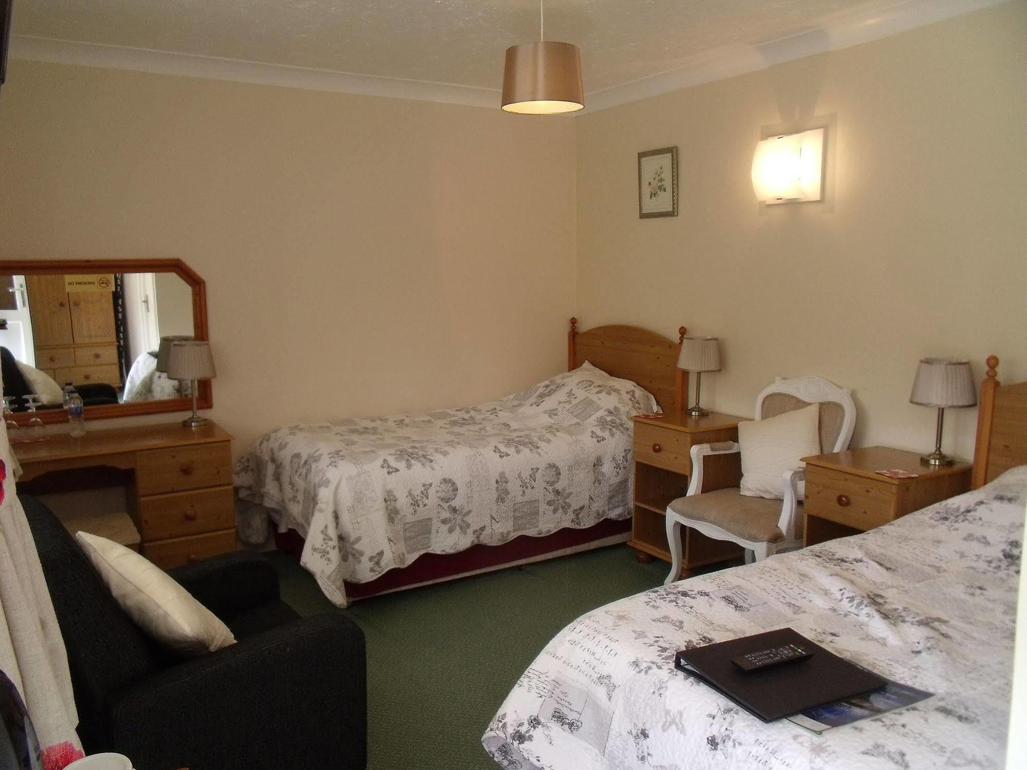 The New Inn Motel York Bagian luar foto
