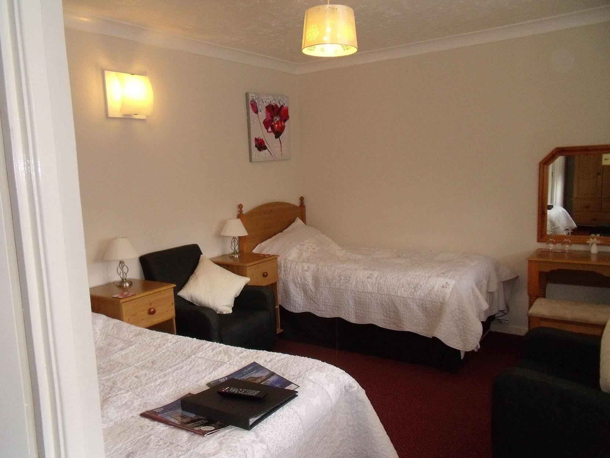 The New Inn Motel York Bagian luar foto