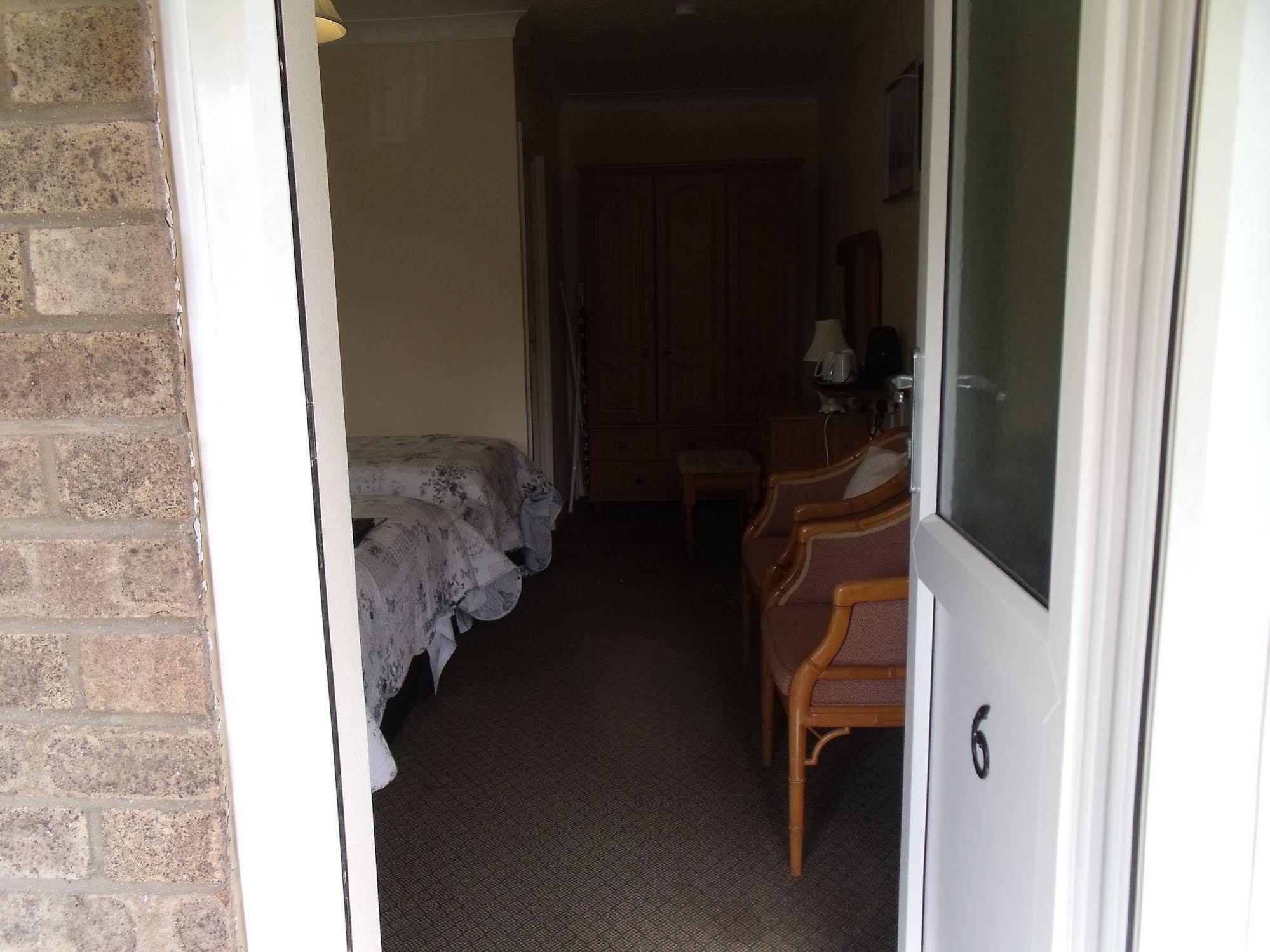 The New Inn Motel York Bagian luar foto